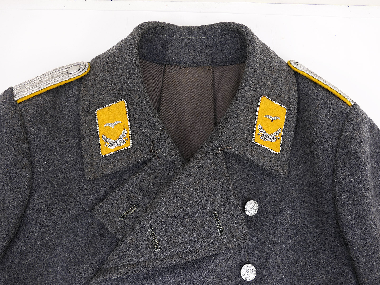 Original WW2 Luftwaffe M40 winter greatcoat, Lieutenant, LBA 41, stamped ‘TOP COLLECTION’