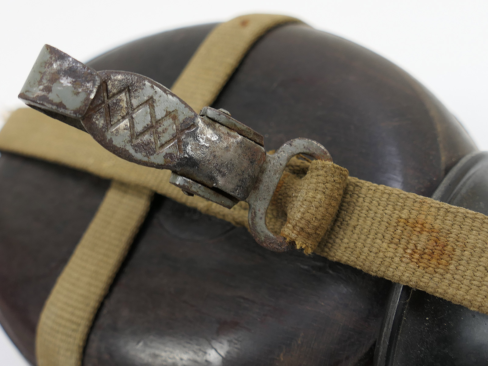 Wehrmacht DAK Afrika Korps coconut-shell field canteen, tropical, H.R.E.42, with cup – COLLECTION, BATTLE-WORN