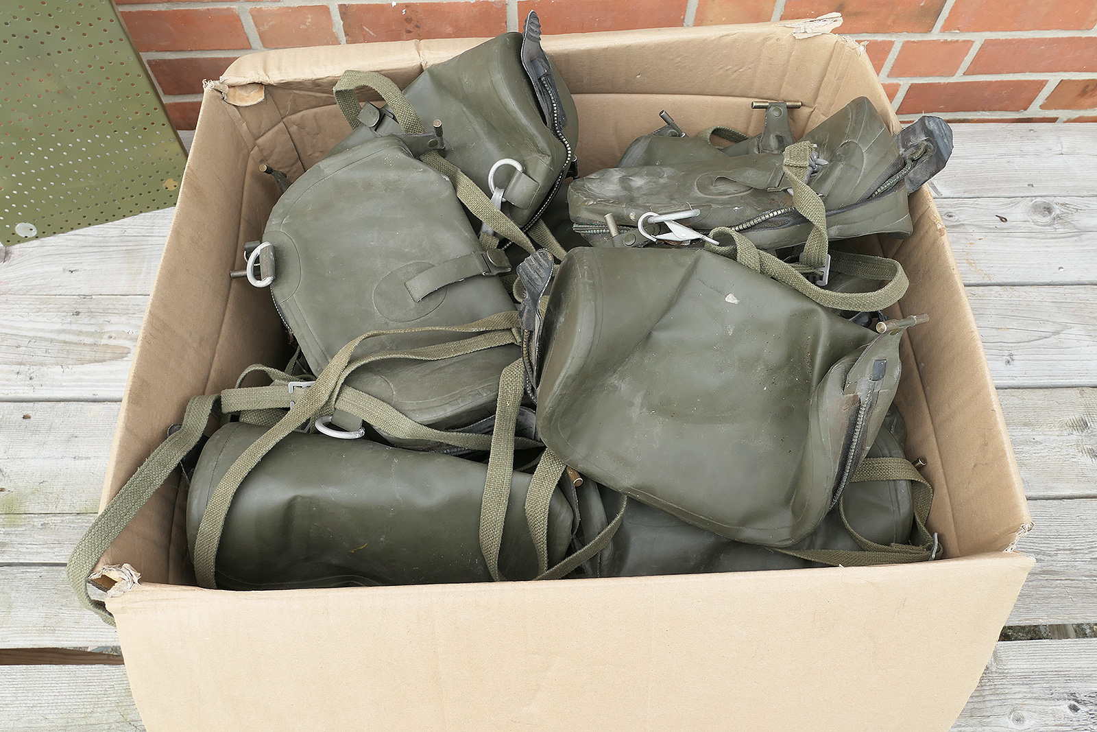 BW German Army Paratrooper Gas Mask Bag Old Style Bag For Gas Mask