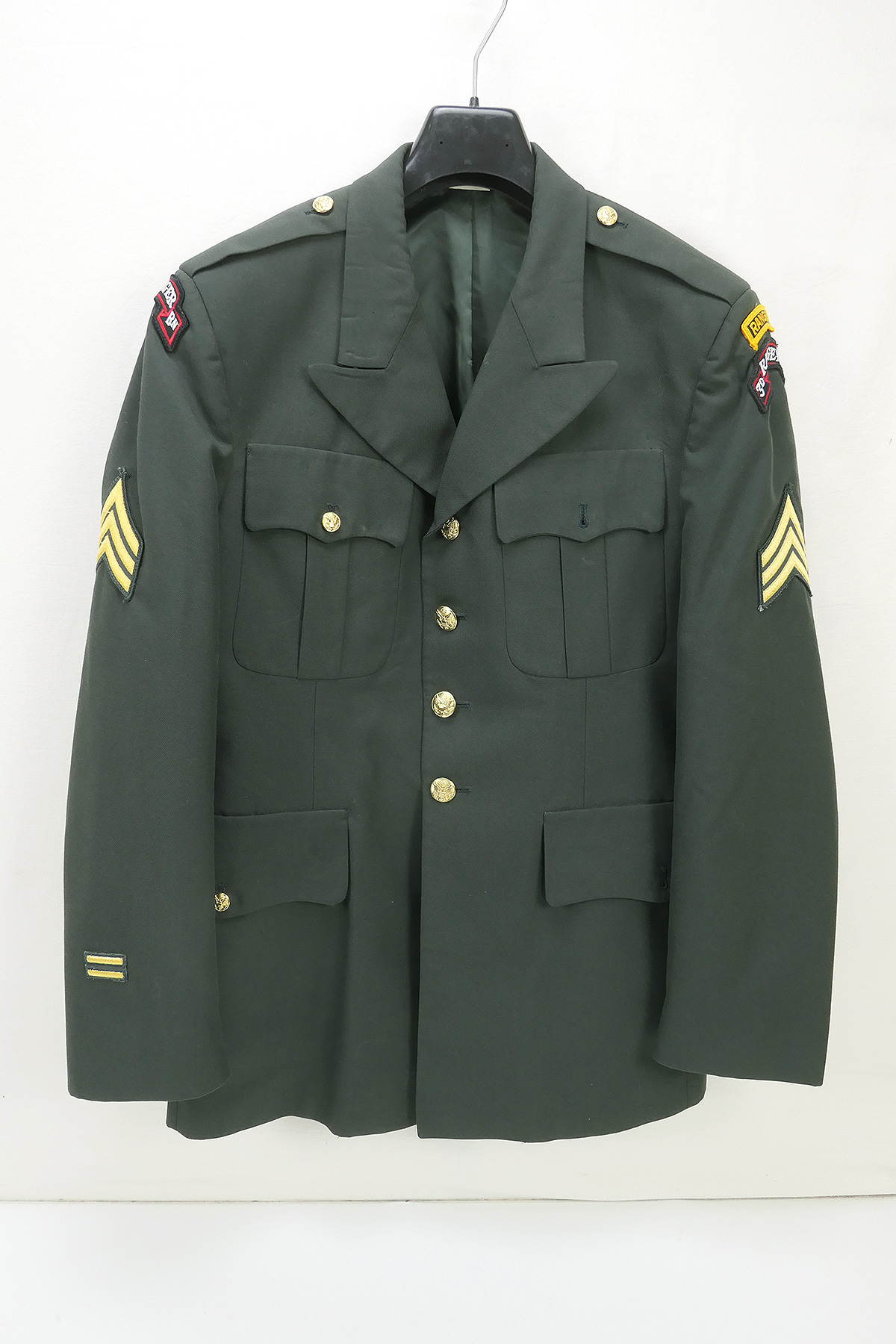 US Army Uniform Jacket Coat Man`s Serge AG 489 - Sergeant - 42R