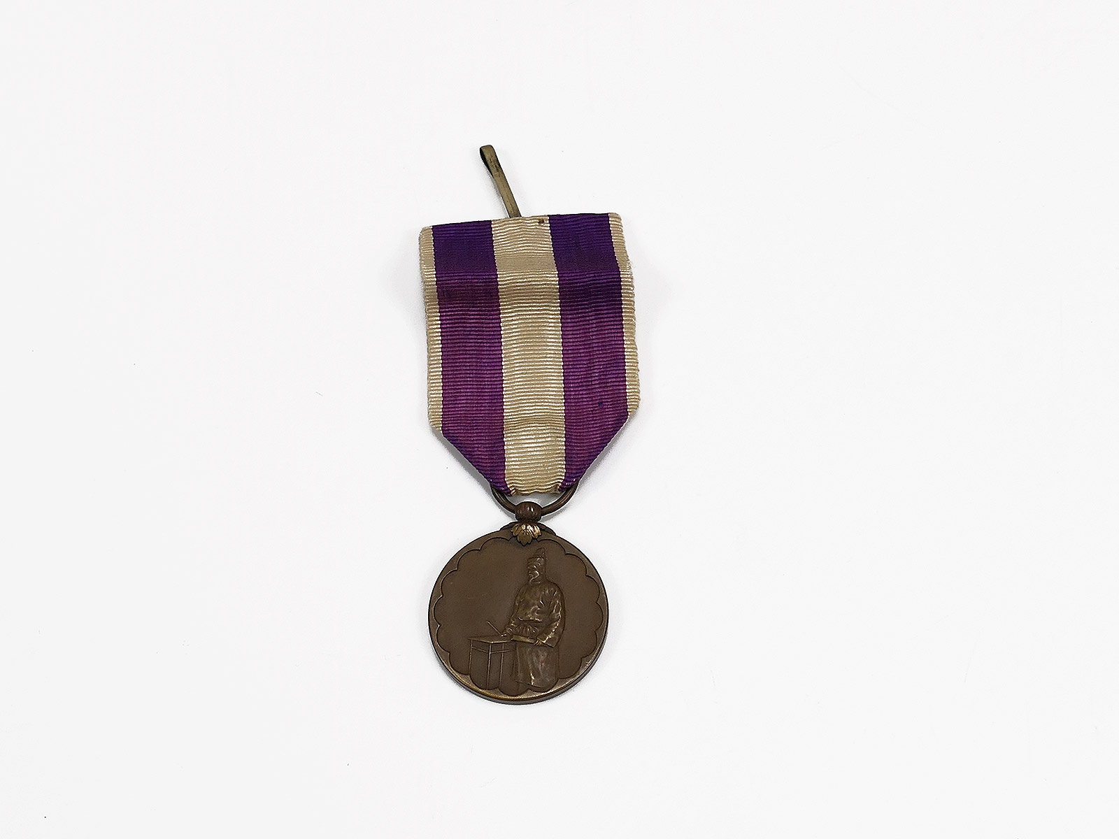 Japan 1920 Award Order Medal on ribbon for the 1st National Census Census
