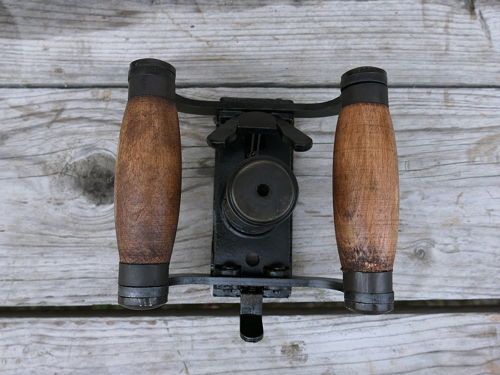 #A Browning Machine Gun MG Cal. 50 M2 Jeep Mount Tripod – Model – 1:1 metal replica, barrel can be dismantled