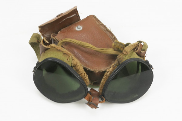 #3 US ARMY WW2 Ski + Mountain Trooper Goggles - Mountain trooper goggles in case