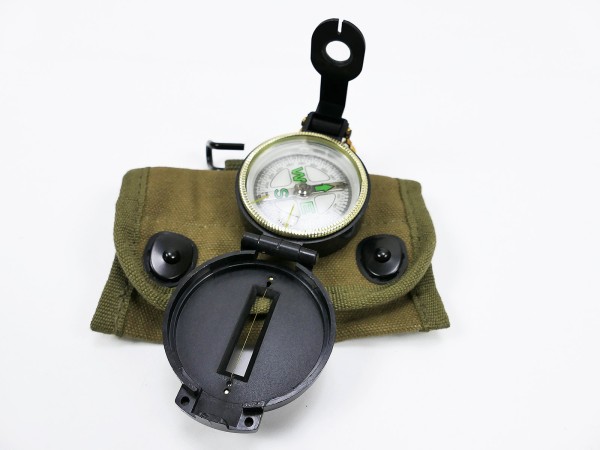 US Army WW2 compass lensatic & carrying case Compass with bag