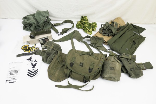 #9 Type M-1956 webbing US Army Vietnam assault luggage - Pistol Belt Bags Pouches Cover Torch Patches