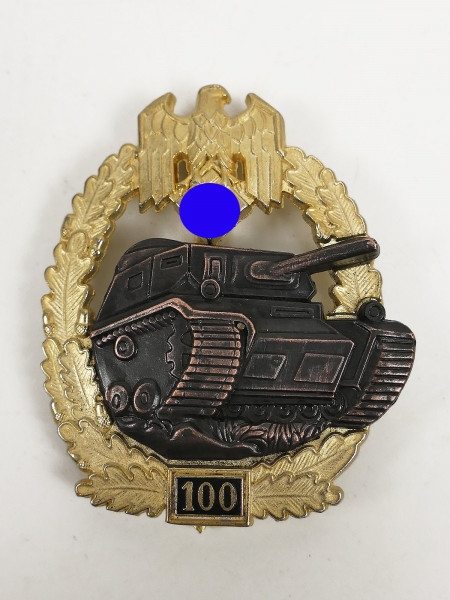 Wehrmacht Panzerkampfabzeichen Heer with mission number 100 Manufacturer JFS