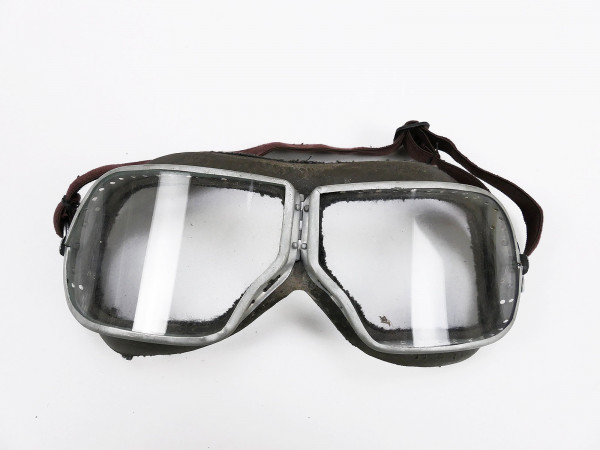 #A Russian aviator goggles pilots goggles Red Army radar detector goggles Russia radar detector