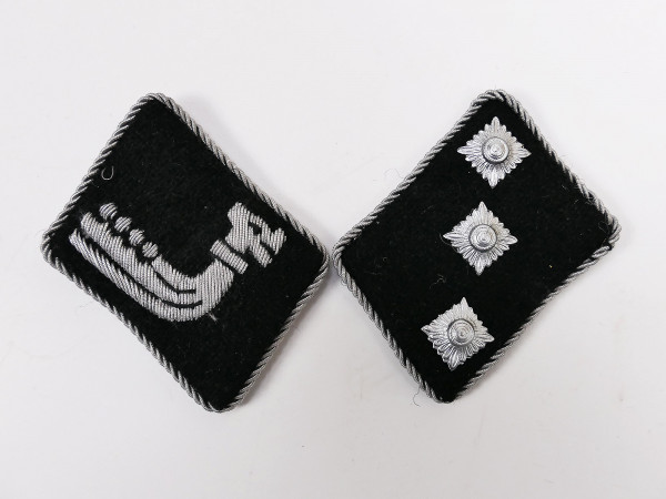 Pair of weapons SS Untersturmführer collar mirror 5th SS Panzer Division Wiking