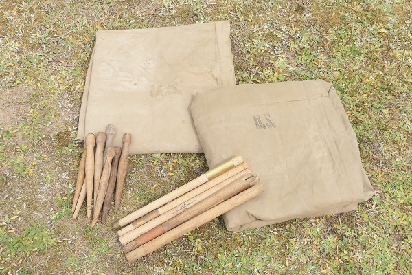 #4 US tent 2x canvas shelter canvas tent half 1942 + 2x poles 7x wooden stakes - two-man tent