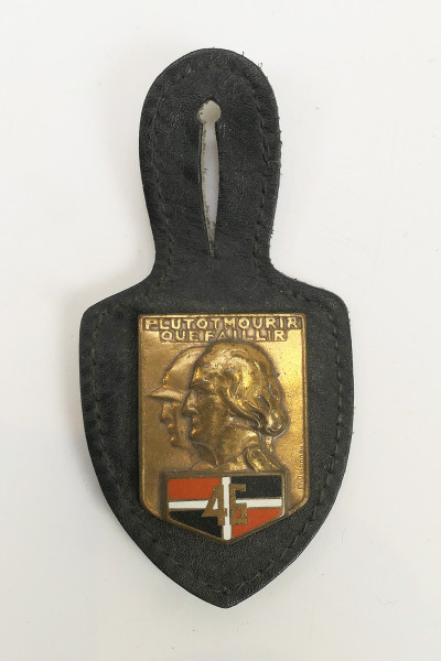 Allied breast pendant 46th Régiment d'Infanterie 1st model