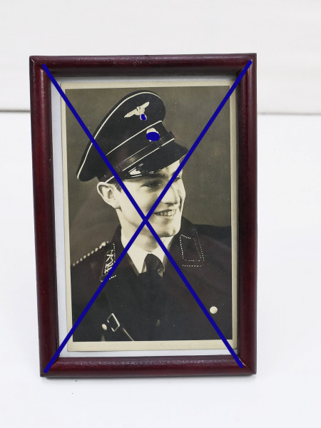 General SS photo / PK / Portrait of young SS man in service uniform with peaked cap framed