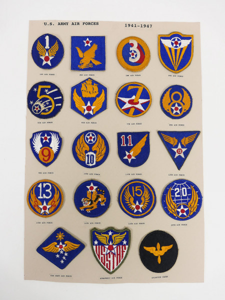 Show Card / Display Board II with 19x US ARMY / USMC Patch Badge 1941-1947