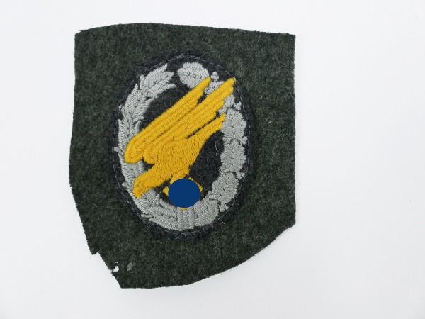 Parachute gunner badge Luftwaffe LW badge on field blouses fabric