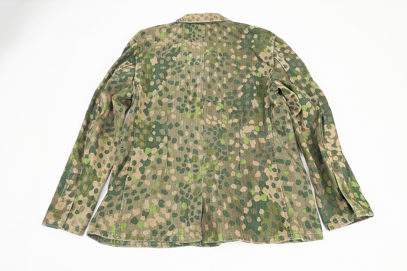 Single piece Waffen SS M44 herringbone camouflage jacket Pea Dot 44 ...