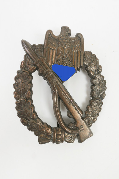 Wehrmacht ISA infantry assault badge bronze hollow embossed