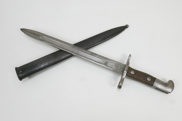 Bayonet Switzerland M1918 sidearm with scabbard