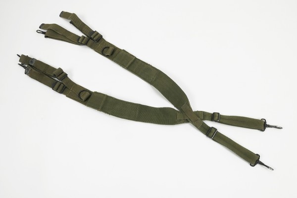 #8 ORIGINAL US ARMY WW2 Suspenders belt carrying aid olive
