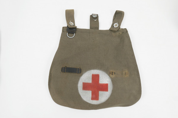 #A WK1 haversack Red Cross paramedic Red Cross type WK1