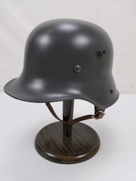 WK1 M16 steel helmet helmet with lining and chin strap 58/59