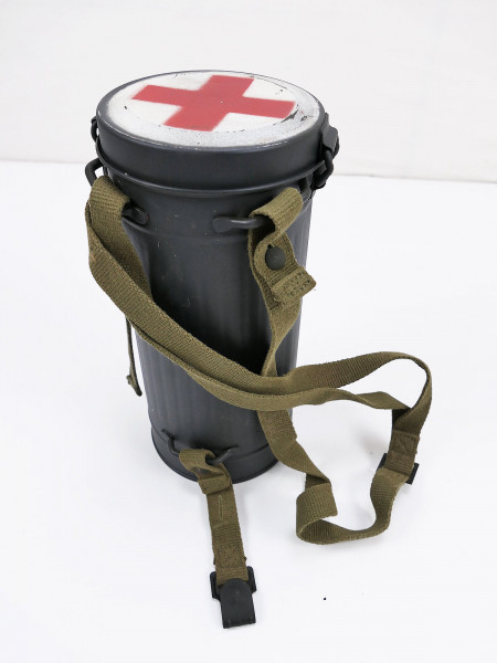 #G Gas mask can Grey blue Red Cross paramedic gas mask can with strapping