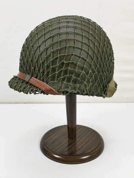 Original US Army WW2 M1 steel helmet helmet bell front flanged with liner 50s + helmet net
