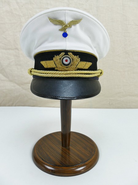 White summer visor cap for a general of the air force with effects, size 58