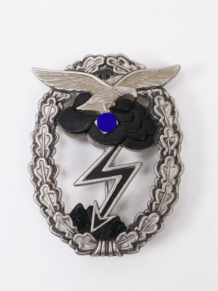 LW Luftwaffe Ground Combat Badge