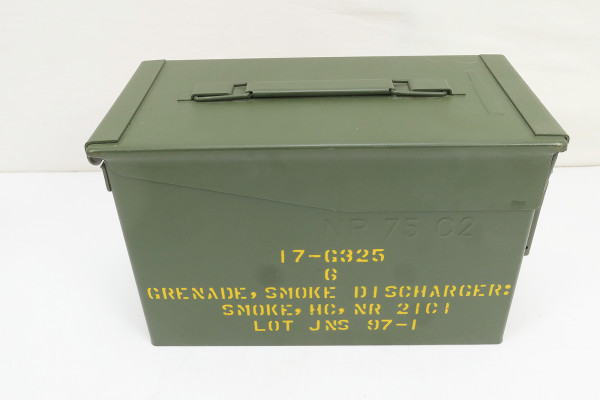 US Box Grenade Smoke Discharger Ammunition Can