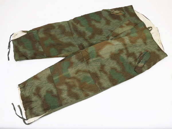 Wehrmacht original splinter camouflage FLUFFY EDGES winter reversible trousers winter size 2