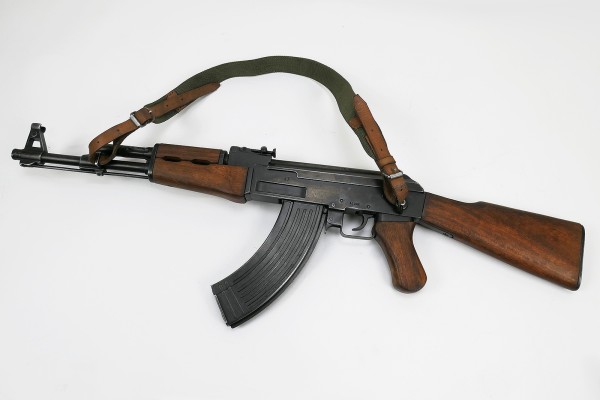 Kalashnikov AK47 Vietnam Antique Finish with Carrying Strap Deco Model Dismountable