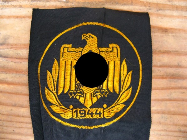 Stoffabzeichen NSRL " National Socialist Reichsbund for Physical Education " (NSRL)