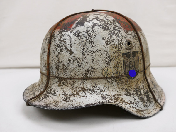 Wehrmacht medic SD steel helmet M42 Red Cross with helmet lining size 59 from museum