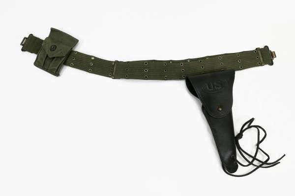 US Army Colt 1911 belt holster + magazine pouch on Pistol Belt