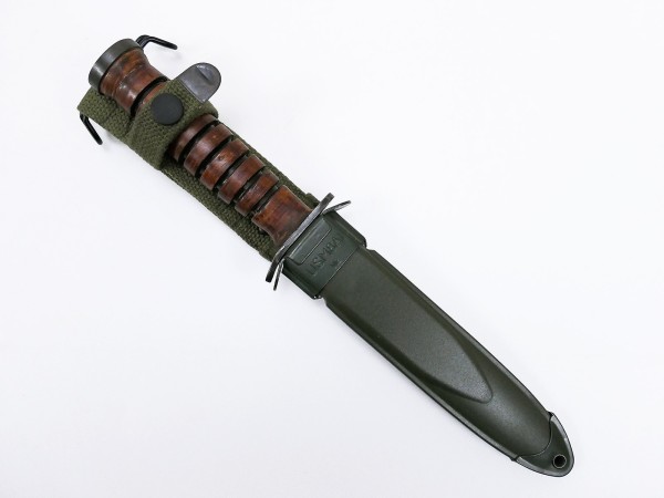 US M3 combat knife with M8A1 sheath