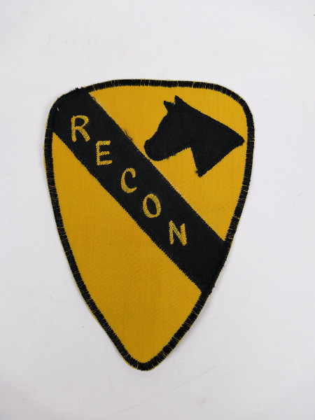 US ARMY 1st Cavalry Division Patch RECON Vietnam