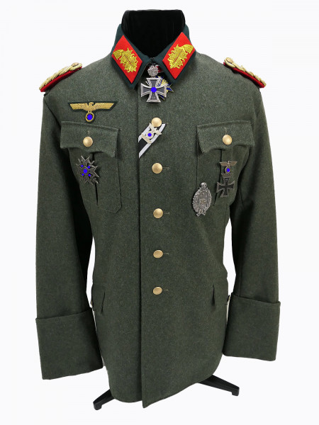 Wehrmacht M36 Uniform Field Blouse General Gr.54 with Knight's Cross Pour Le Merite Spain Cross effektiert
