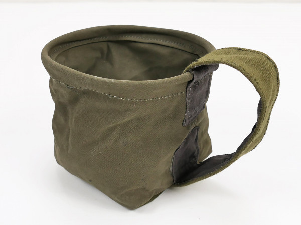 Luftwaffe 1x piece small bailer folding bucket 1941 L.B.A. for inflatable boat
