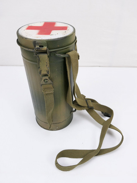 #J gas mask can south front camouflage red cross paramedic gas mask can with strapping