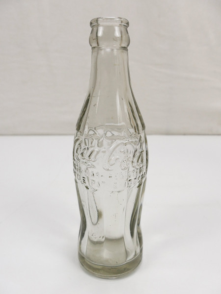 WW2 Original Coca-Cola glass bottle -small- 1944 D-105529 very nice condition