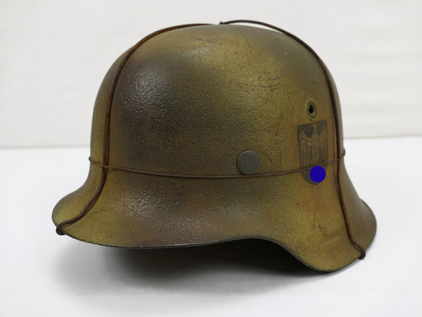 Wehrmacht camouflage steel helmet M42 with helmet lining / wire from museum