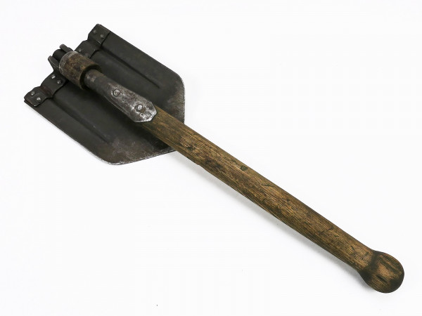 Original Wehrmacht WW2 folding spade entreching tool