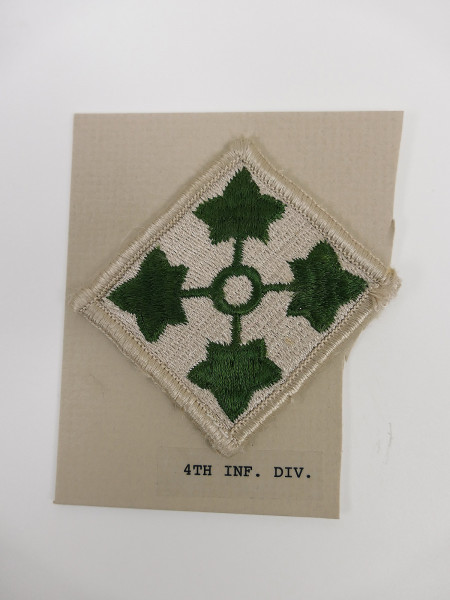 Original US ARMY WW2 Infantry Division Badge Patch - 4th Infantry Division Badge