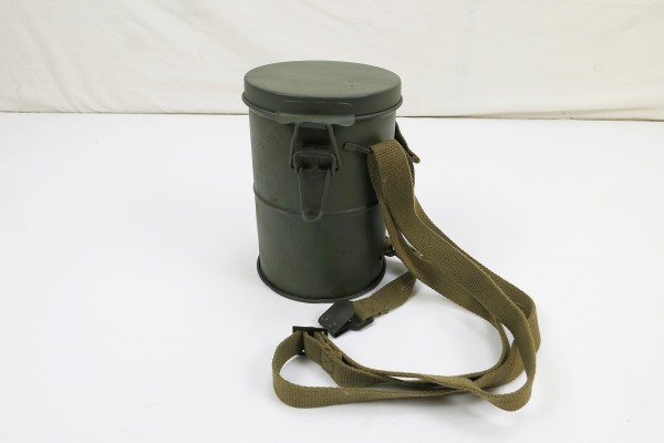 WK1 gas mask can can for gas mask with strapping