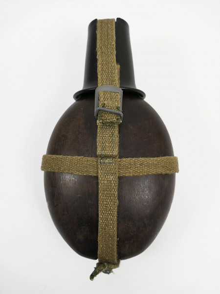 Wehrmacht DAK Afrikakorps canteen coconut HRE42 tropics with cup