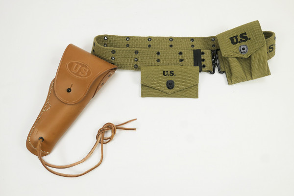 Pistol Belt with US Army Holster for Colt M1911 Holster + Ammo / first aid Pouches
