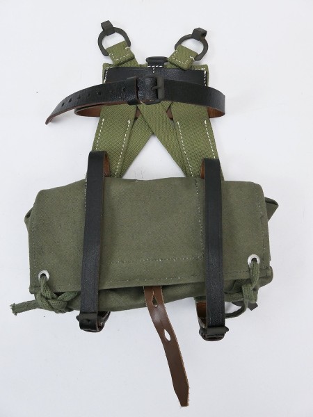 Wehrmacht Koppelzeug Sturmgepäck A-frame + bag