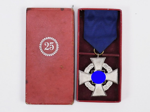 Original Loyalty Service Medal of Honor 2nd level 25 years of loyal service on ribbon civil servant + box