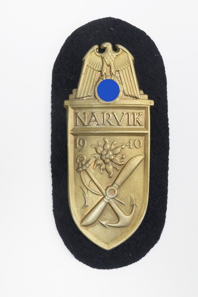 Kriegsmarine Narvik shield 1940 sleeve shield Narvik on dark blue navy background