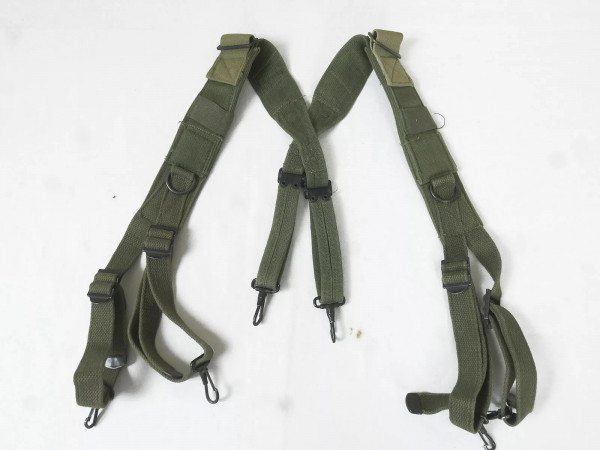 (E7) TOP ORIGINAL US ARMY WW2 M1945 SUSPENDERS coupling carrying aid from DEPOT