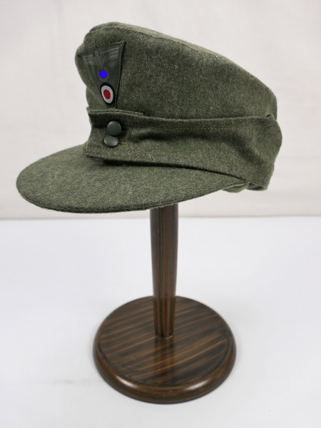 Wehrmacht M43 field cap army size 59 with trapeze effects cap eagle